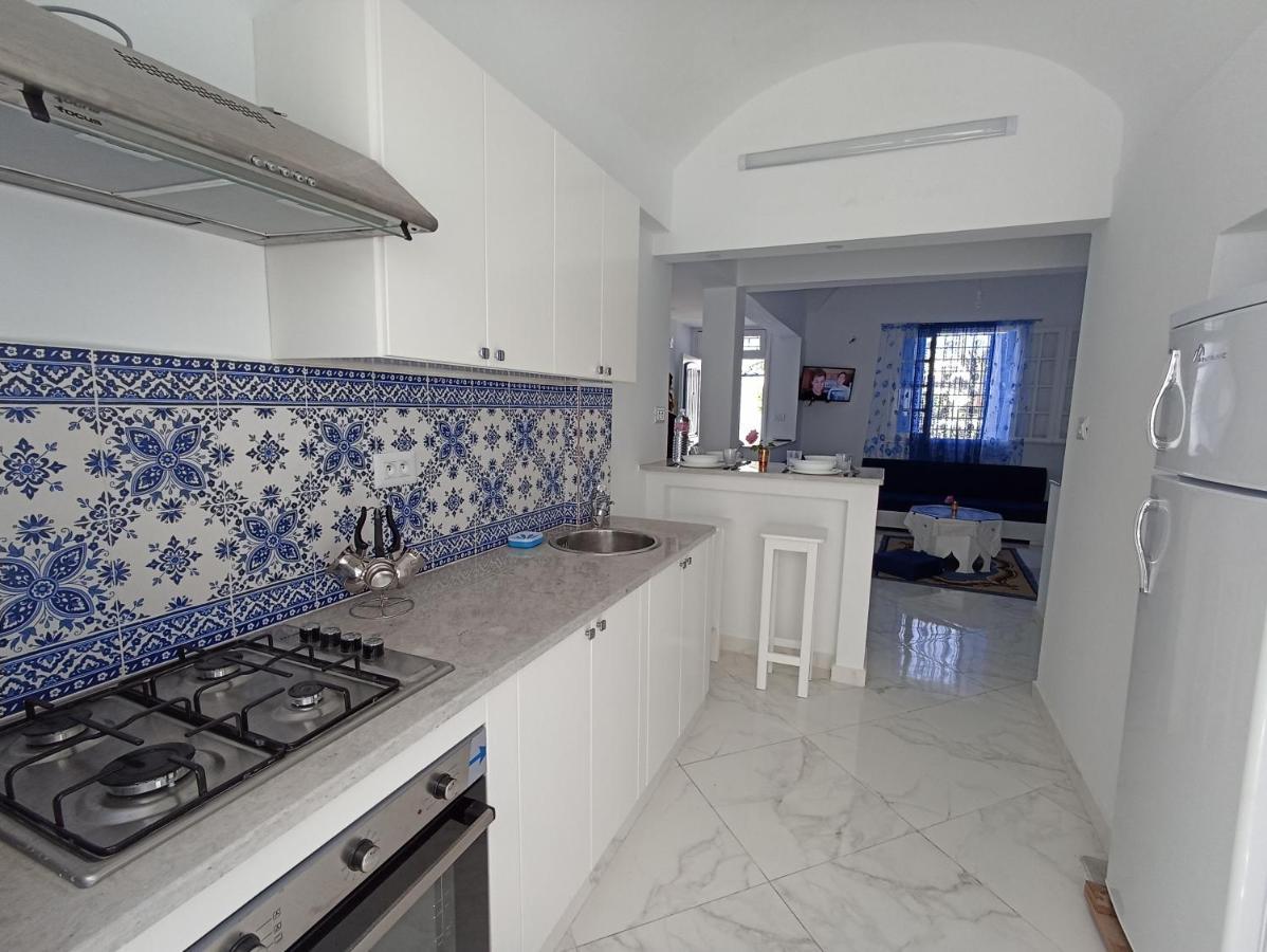 Maison S+1 très bien équipée à 2mn de la plage Kelibia Esterno foto